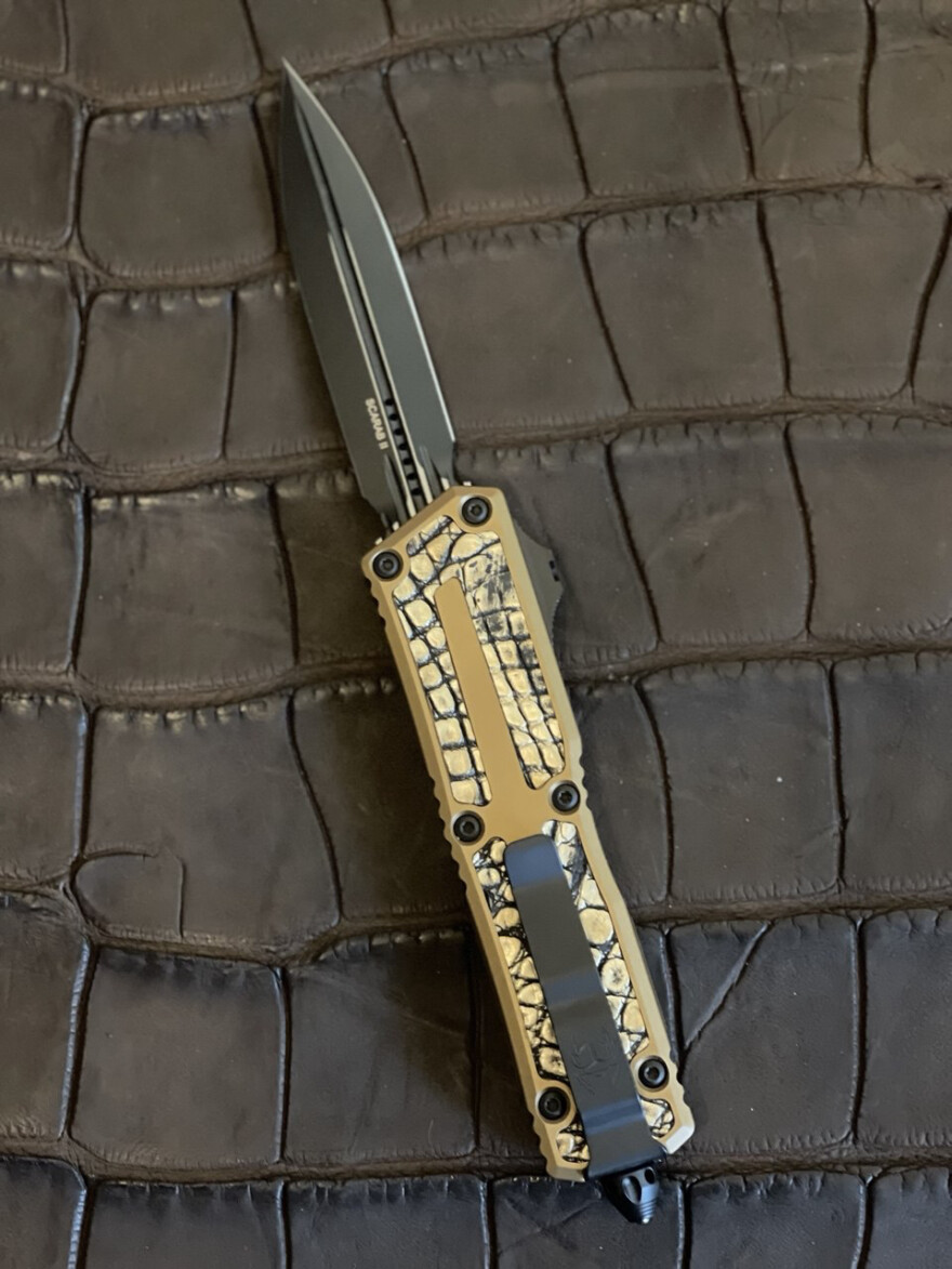Come and take it. A Legend in alligator leather custom - Image 3